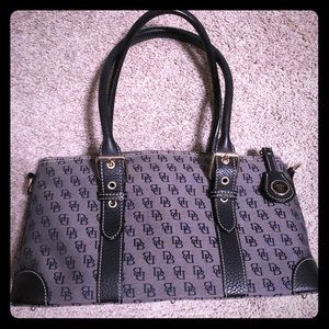Dooney & Bourke East West handbag
